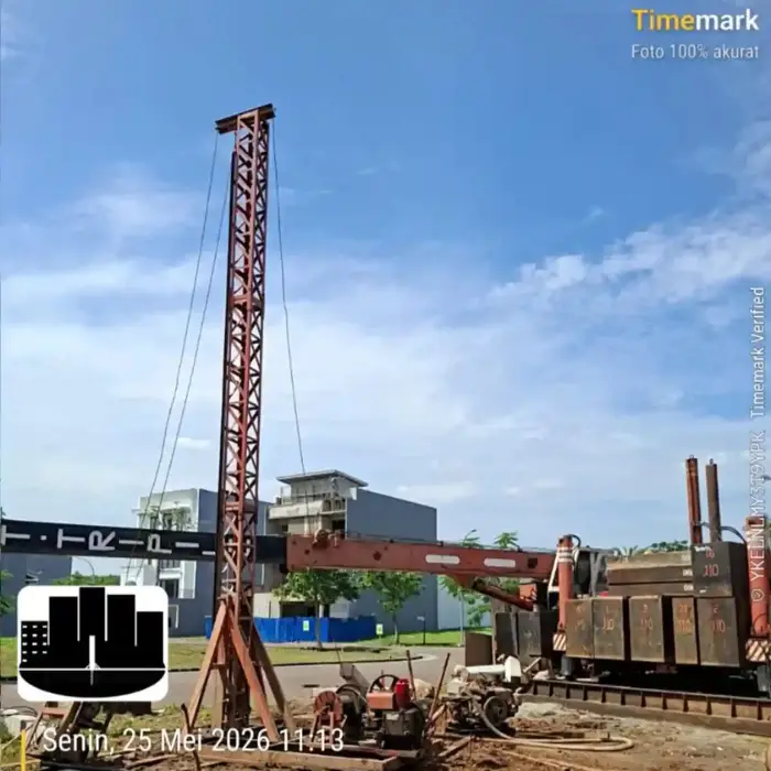 Proyek PIK - Bore pile mini crane Ø30cm di Jakarta Utara